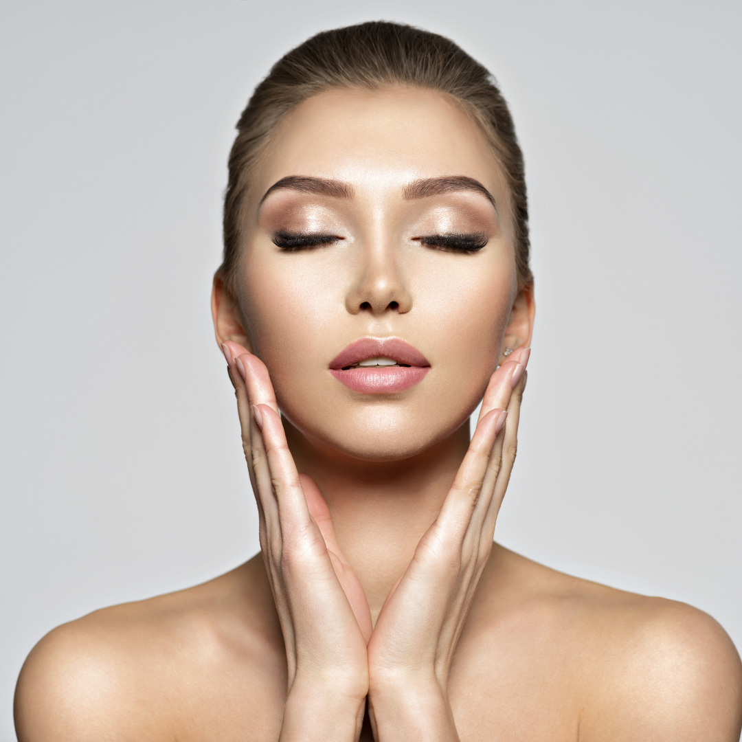 Show Off Your Fresh Glowing Skin This Winter With This Vegan Facial Scrub